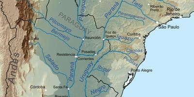 地図のパラグアイ川